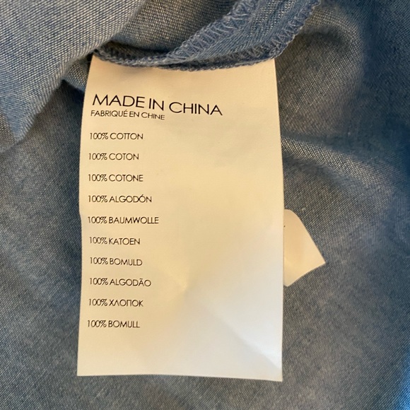 Club Monaco | Sophiya Blouse — Chambray | Size 2 - Picture 7 of 12
